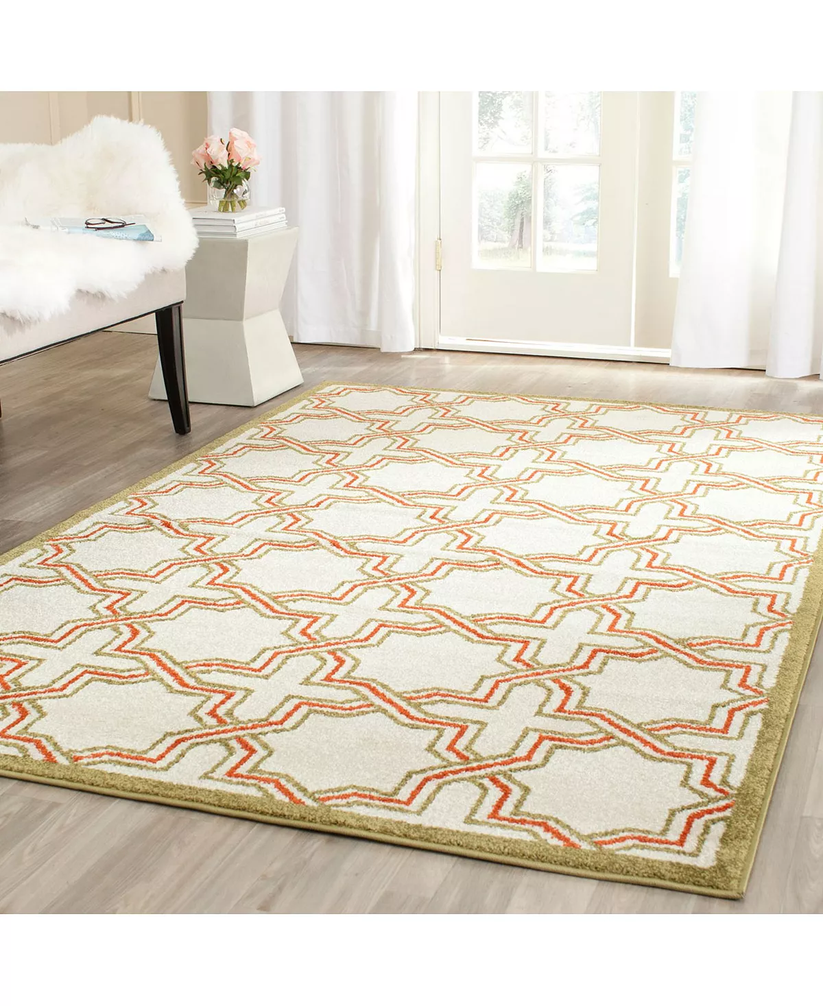 Safavieh Amherst Ivory And Light Green 5' X 8' Area Rug - Image 2