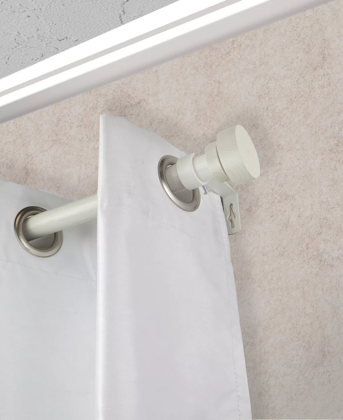 Rod Desyne Bonnet 1 Faux Wood Curtain Rod 120-170 - Image 3