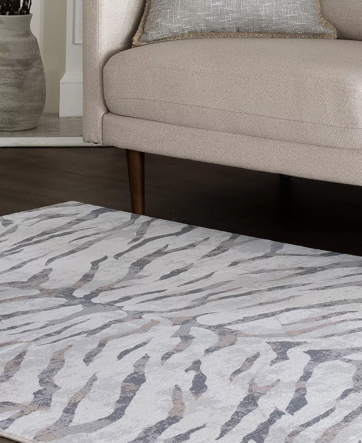 KM Home Velvet Touch Zebra 5'3 X 8'6 Area Rug - Image 9